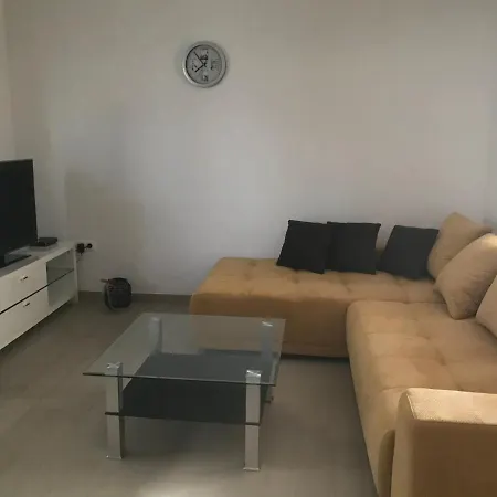 Apartament Ema *