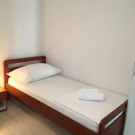 Ema Apartament
