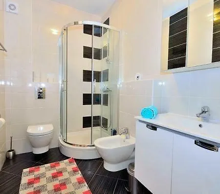 Ema Apartament